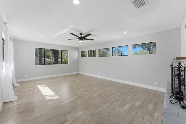 $4,200 | 1566 Woodfield Court, Lutz, FL 33558