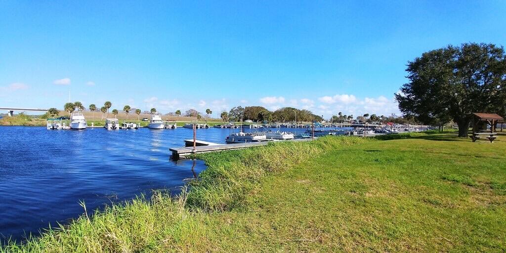 1163 20th Street Okeechobee, FL 34974 - Photo 19 of 20 IMG_2814