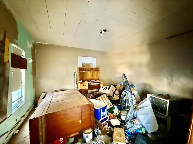 $119,000 | 211 North Cherry Street, Millsap, TX 76066