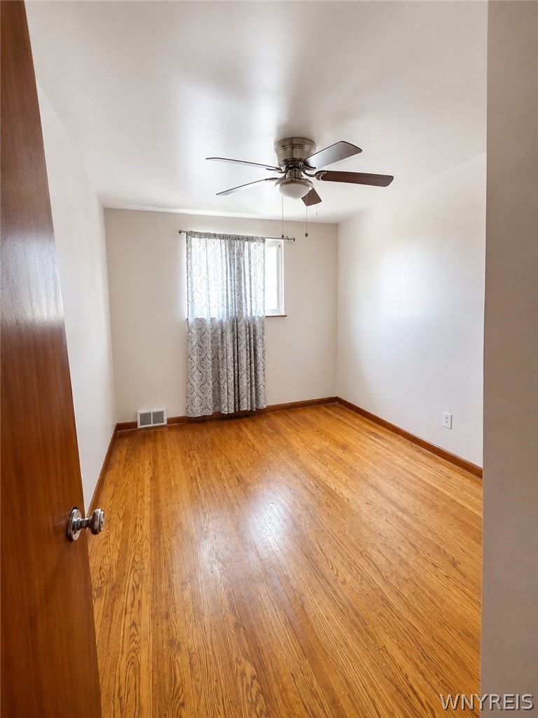 61 Beach Road, Unit UPPR Cheektowaga, NY 14225 - Photo 7 of 9 Gallery Image 7