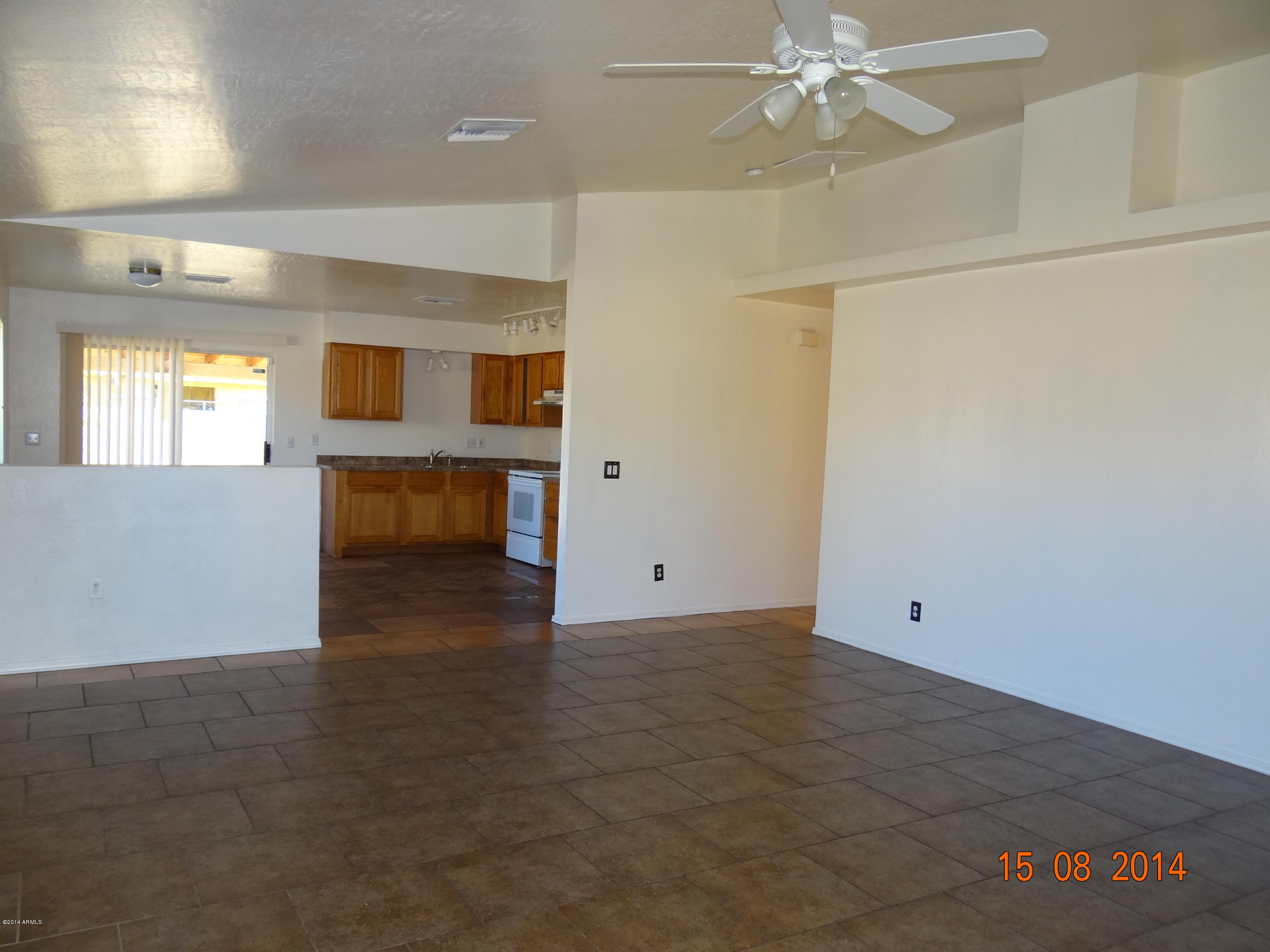 3127 West Coronado Road Phoenix, AZ 85009 - Photo 3 of 24 XP Corondo 8-14 074