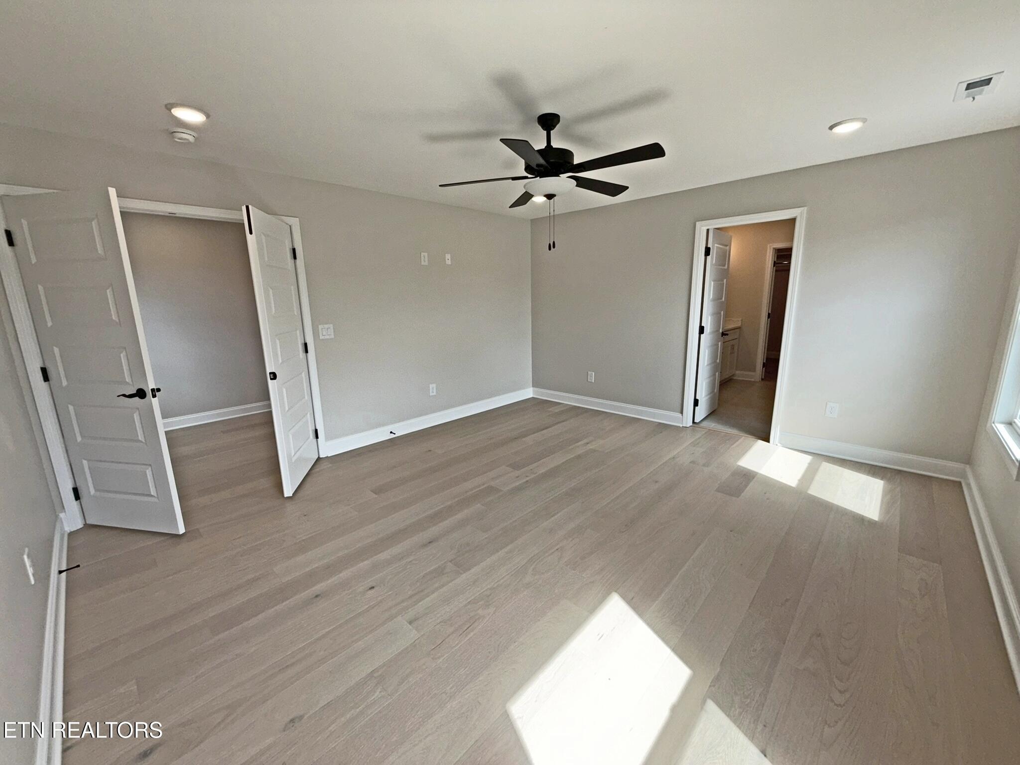 124 Chelsea Lane La Follette, TN 37766 - Photo 15 of 49 IMG_0962Chelseapicsed