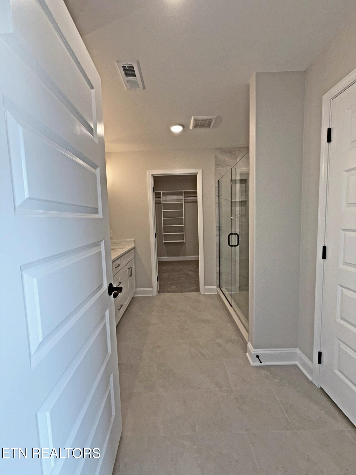 124 Chelsea Lane La Follette, TN 37766 - Photo 19 of 49 IMG_0966Chelseapicsed