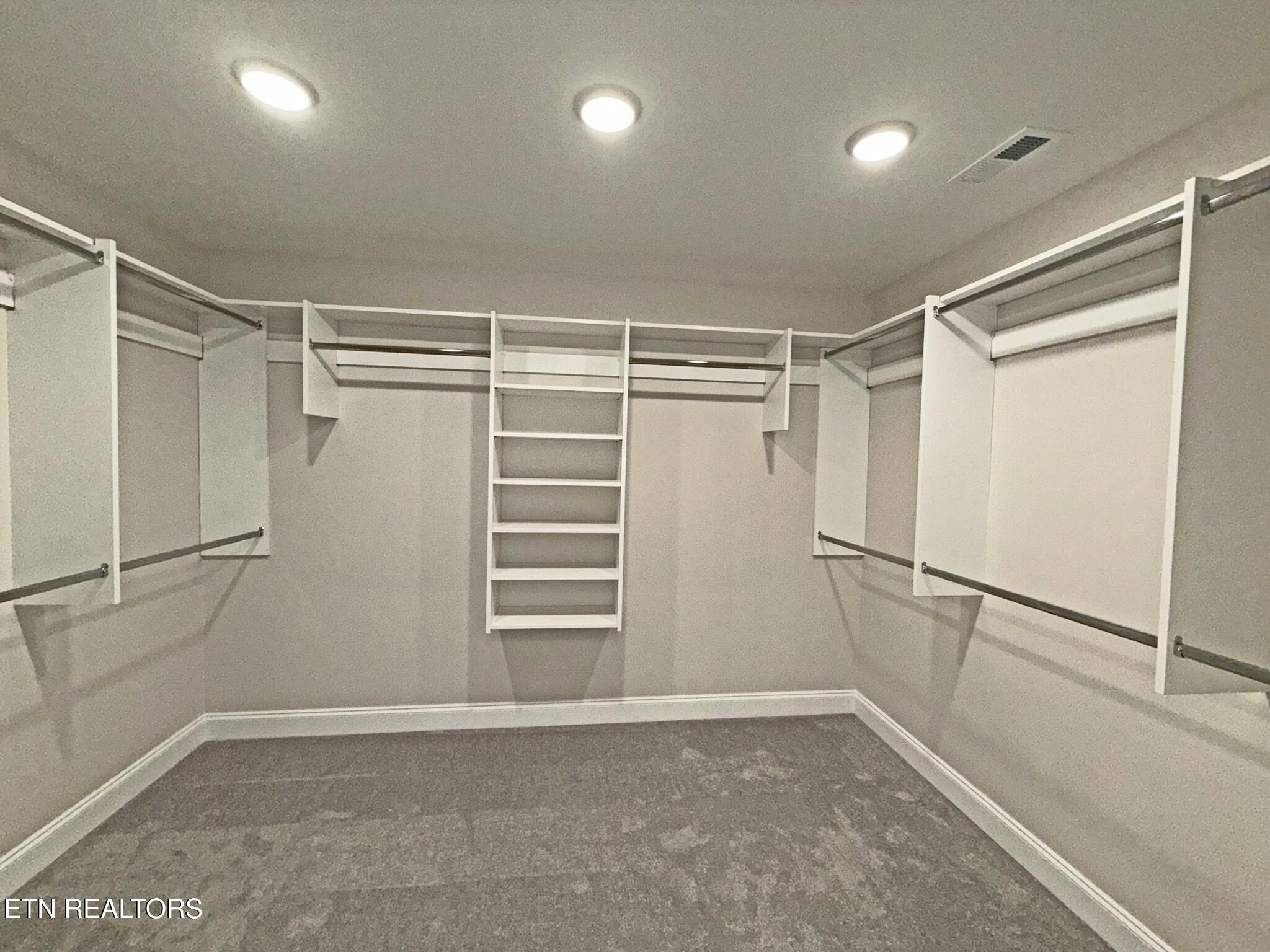 124 Chelsea Lane La Follette, TN 37766 - Photo 26 of 49 IMG_0980Chelseapicsed