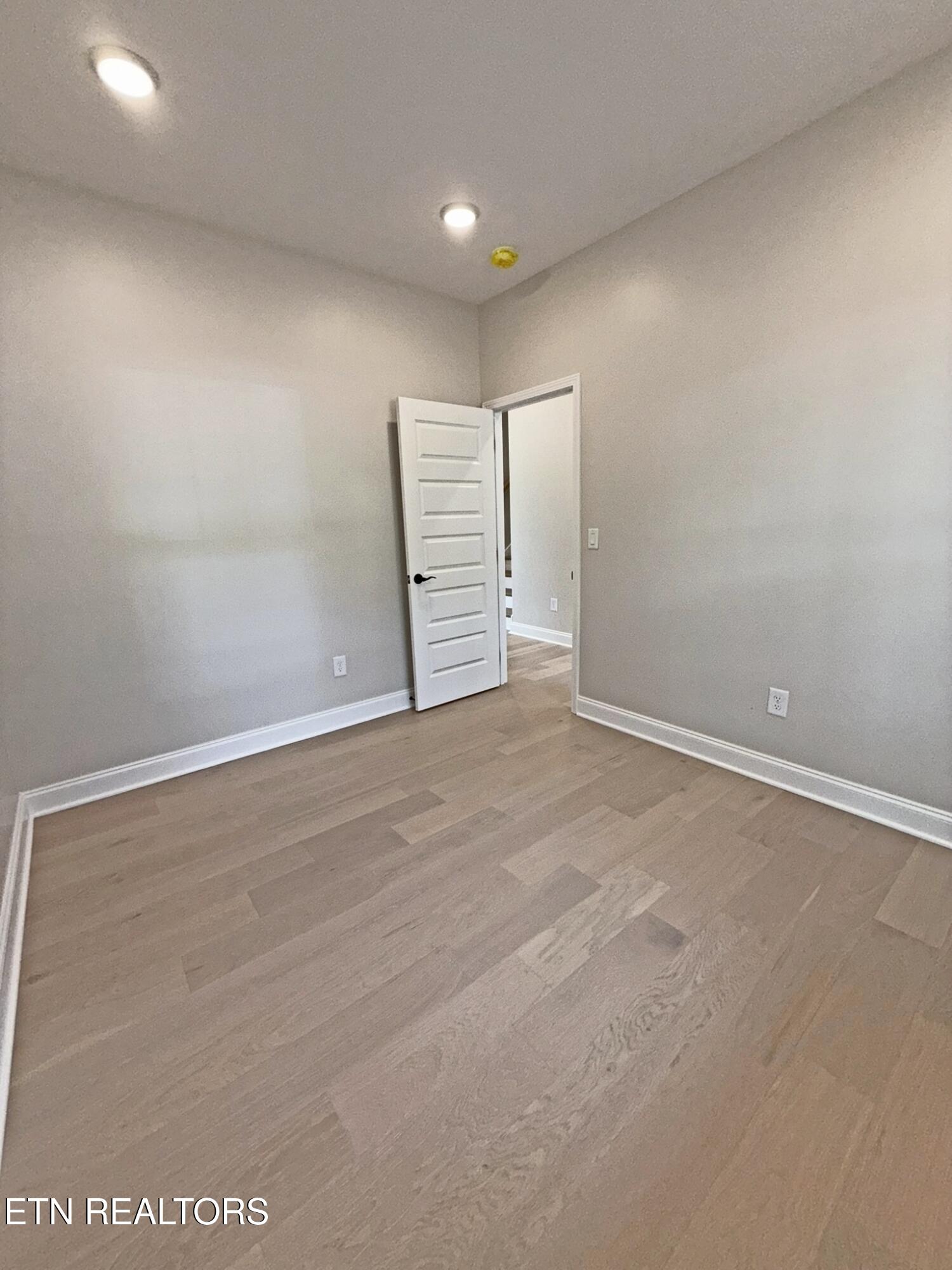 124 Chelsea Lane La Follette, TN 37766 - Photo 35 of 49 IMG_0956Chelseapicsed