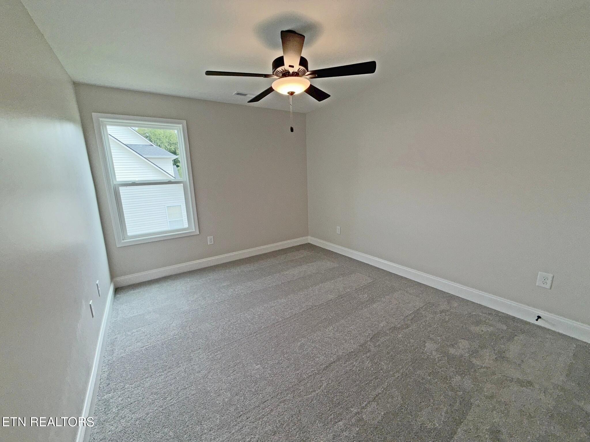 124 Chelsea Lane La Follette, TN 37766 - Photo 44 of 49 IMG_1004Chelseapicsed