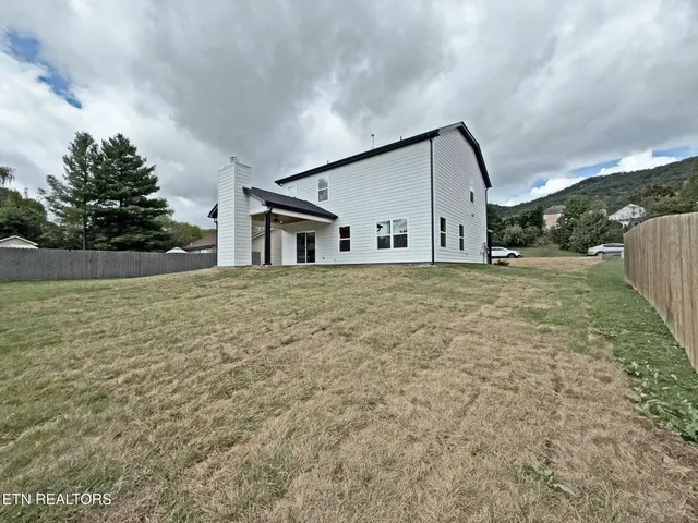 $425,000 | 124 Chelsea Lane, La Follette, TN 37766