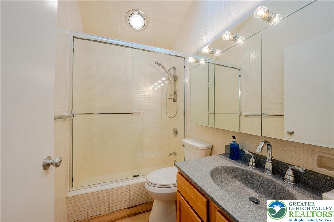 436 East Macada Road Bethlehem, PA 18017 - Photo 38 of 62 Gallery Image 38