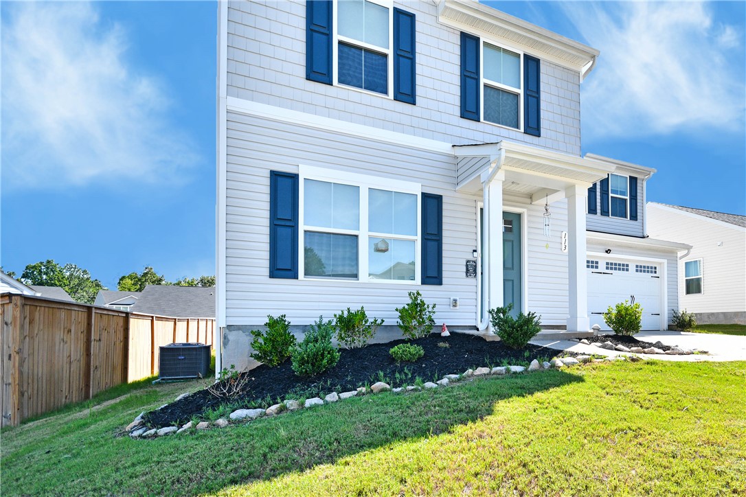 113 Alice Court Easley, SC 29642 - Photo 3 of 37