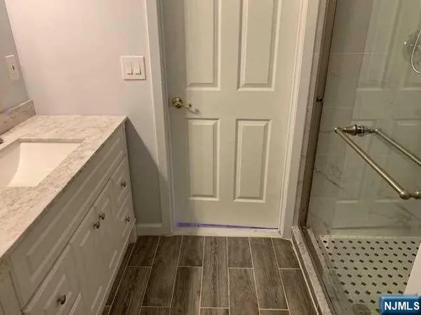 $825,000 | 70 Linwood Avenue, Cresskill, NJ 07626