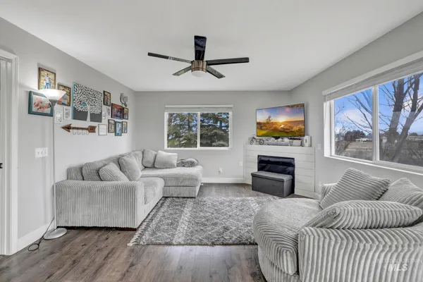 $289,900 | 1465 Vista Drive, Gooding, ID 83330