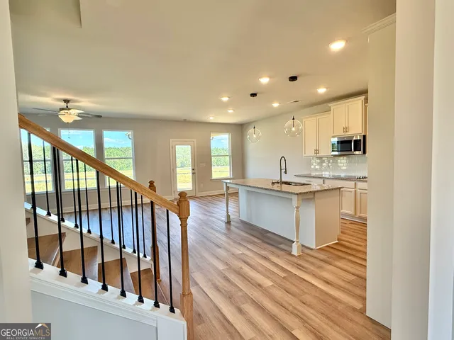 a large kitchen with lots of counter top space