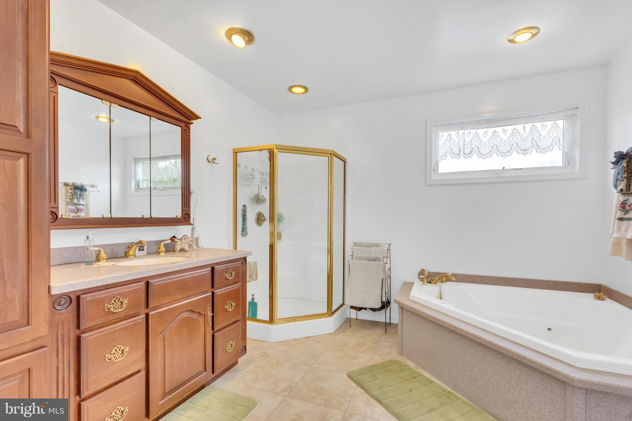 46 Manchester Road Sewell, NJ 08080 - Photo 15 of 24
