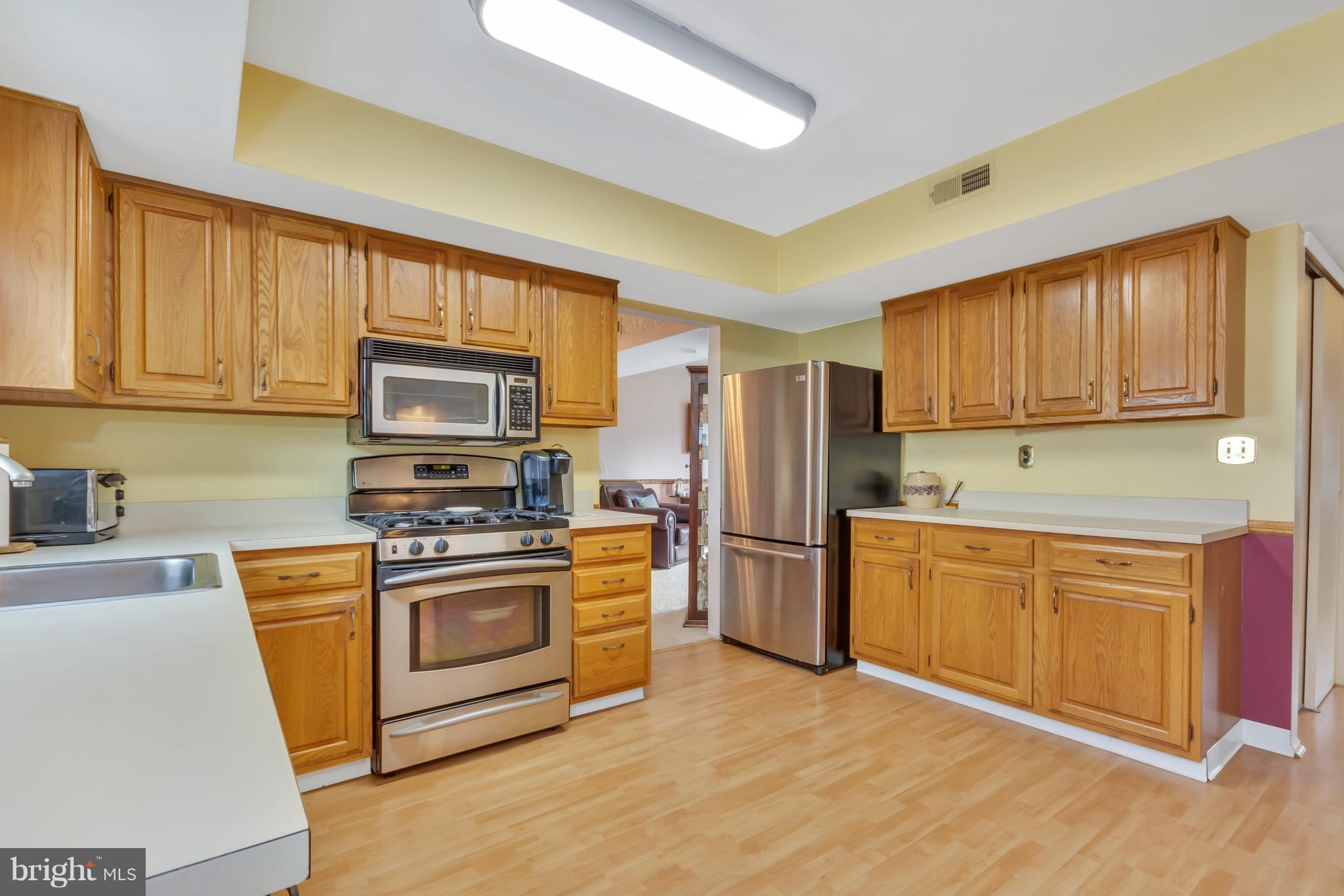 46 Manchester Road Sewell, NJ 08080 - Photo 8 of 24