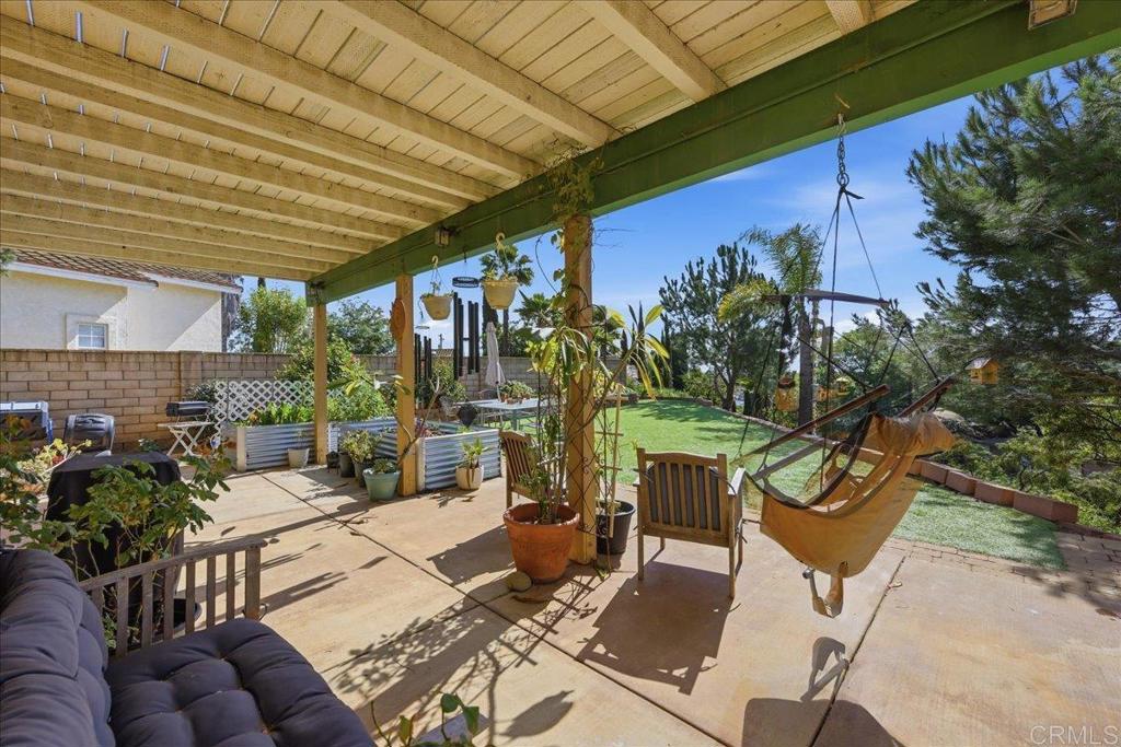 842 Porter Way Fallbrook, CA 92028 - Photo 5 of 22