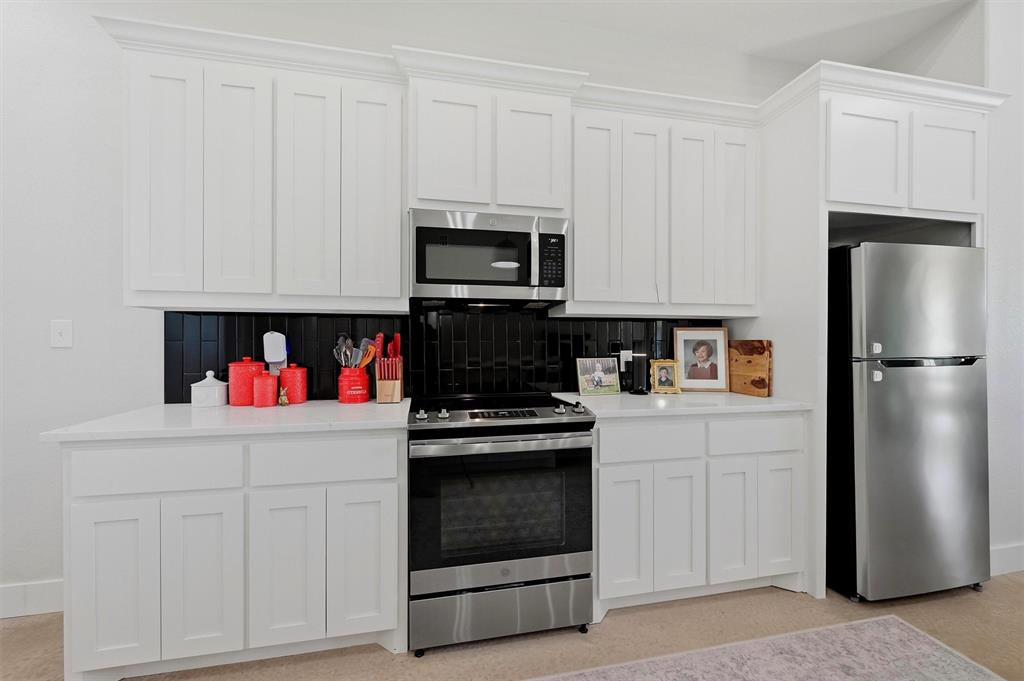 311 Rawhide Trail Denison, TX 75021 - Photo 11 of 39