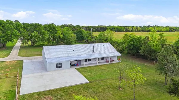 $569,000 | 311 Rawhide Trail, Denison, TX 75021