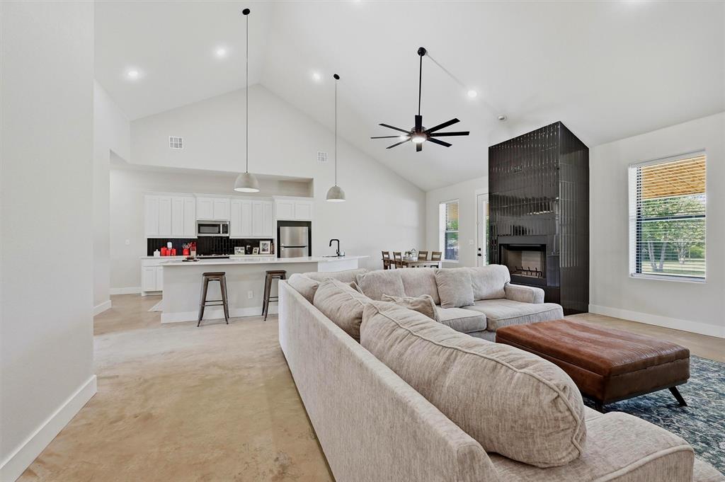 311 Rawhide Trail Denison, TX 75021 - Photo 7 of 39