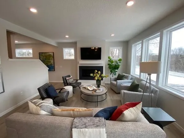 $828,220 | 4842 Baker Reserve Lane, Maple Plain, MN 55359