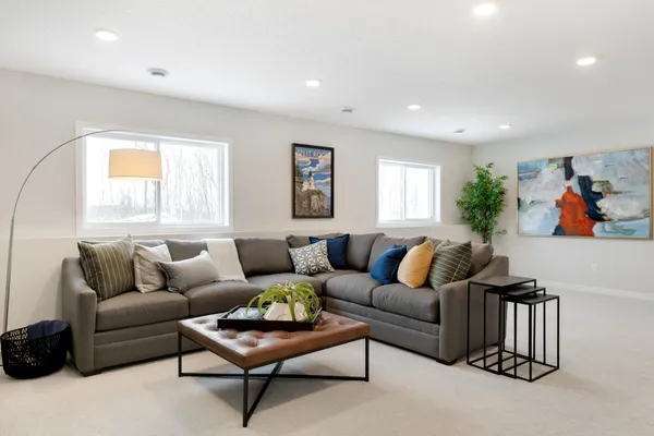 $828,220 | 4842 Baker Reserve Lane, Maple Plain, MN 55359