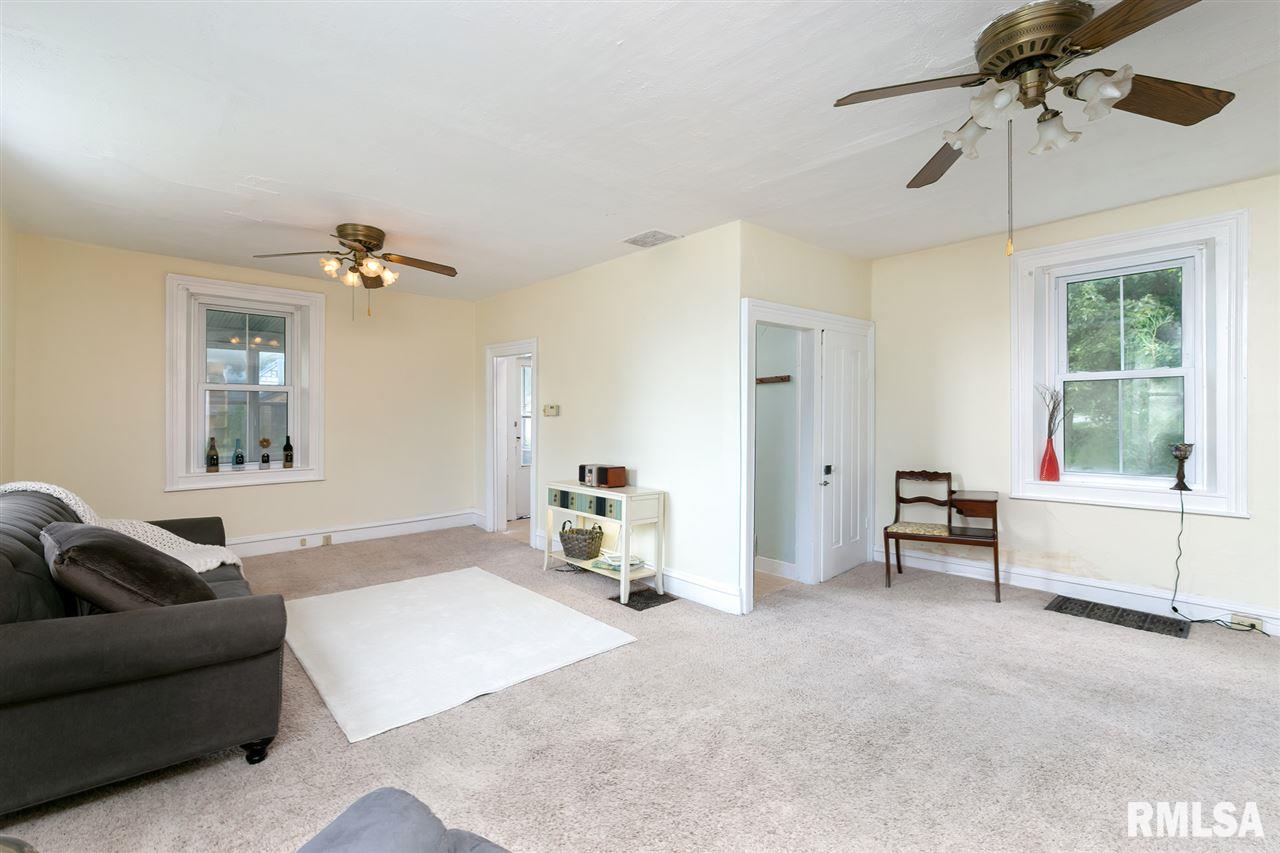 305 Lost Grove Road Princeton, IA 52768 - Photo 5 of 15 Gallery Image 5