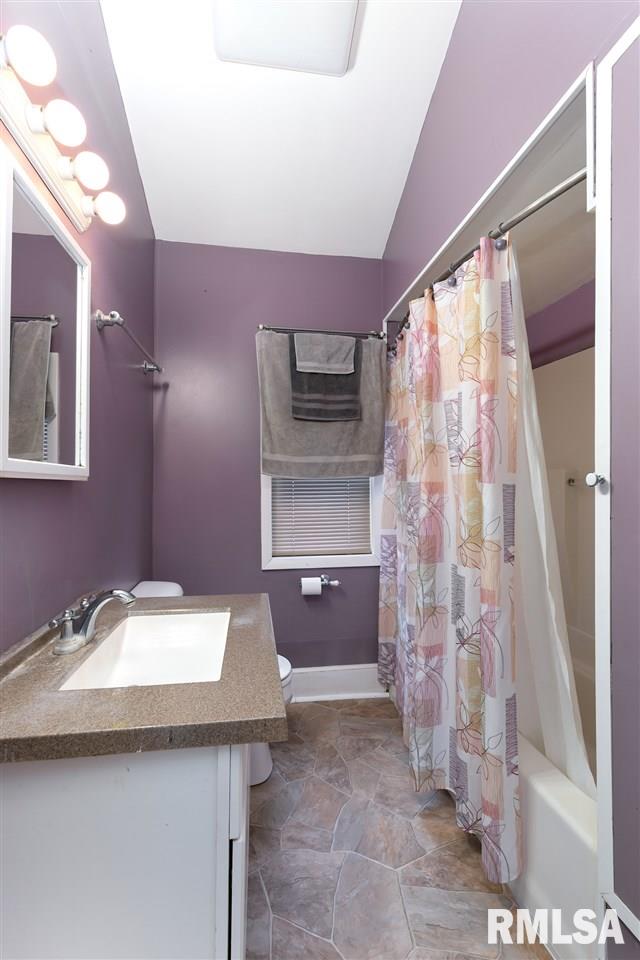 305 Lost Grove Road Princeton, IA 52768 - Photo 10 of 15 Gallery Image 10