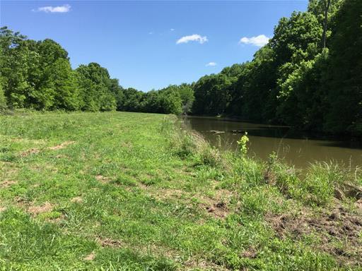 60 Lock B Road South Clarksville, TN 37040 - Photo 1 of 10 Gallery Image 1