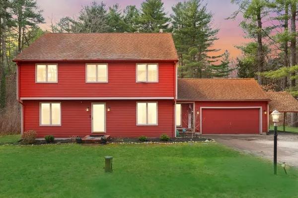 $975,000 | 99 Furnace Street, Sharon, MA 02067