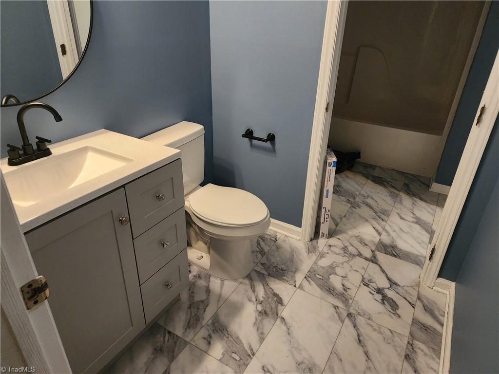 148 Churchill Lane Mount Airy, NC 27030 - Photo 3 of 7