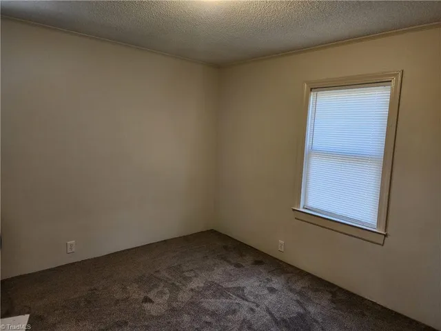 $1,200 | 148 Churchill Lane, Mount Airy, NC 27030