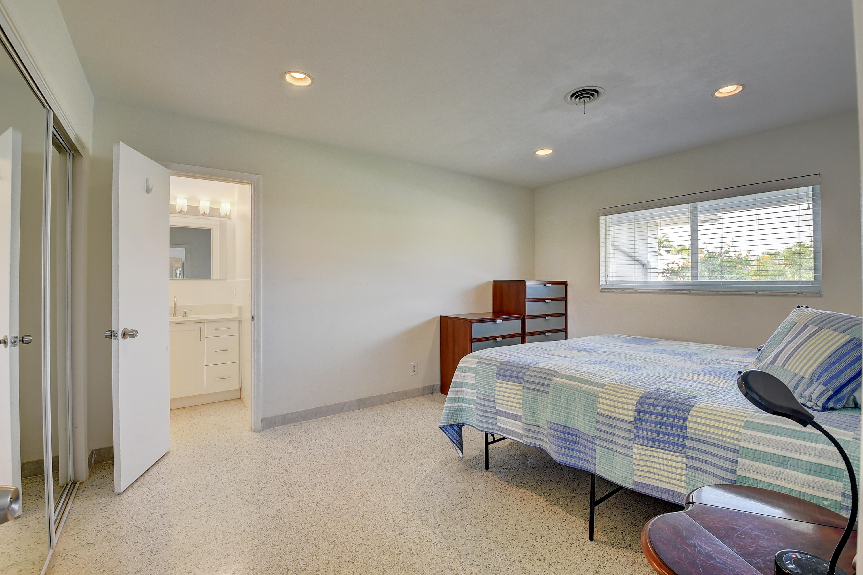 232 Northeast 31st Street Boca Raton, FL 33431 - Photo 13 of 53 13_dsc_0297_298_299_300_301