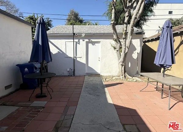 $2,450 | 5510 Beck Avenue, North Hollywood, CA 91601