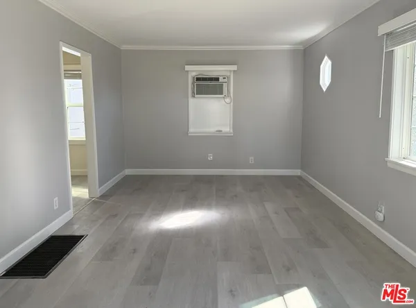 $2,450 | 5510 Beck Avenue, North Hollywood, CA 91601