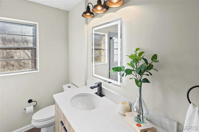 $309,900 | 303 North Cedar Street, O'Fallon, IL 62269