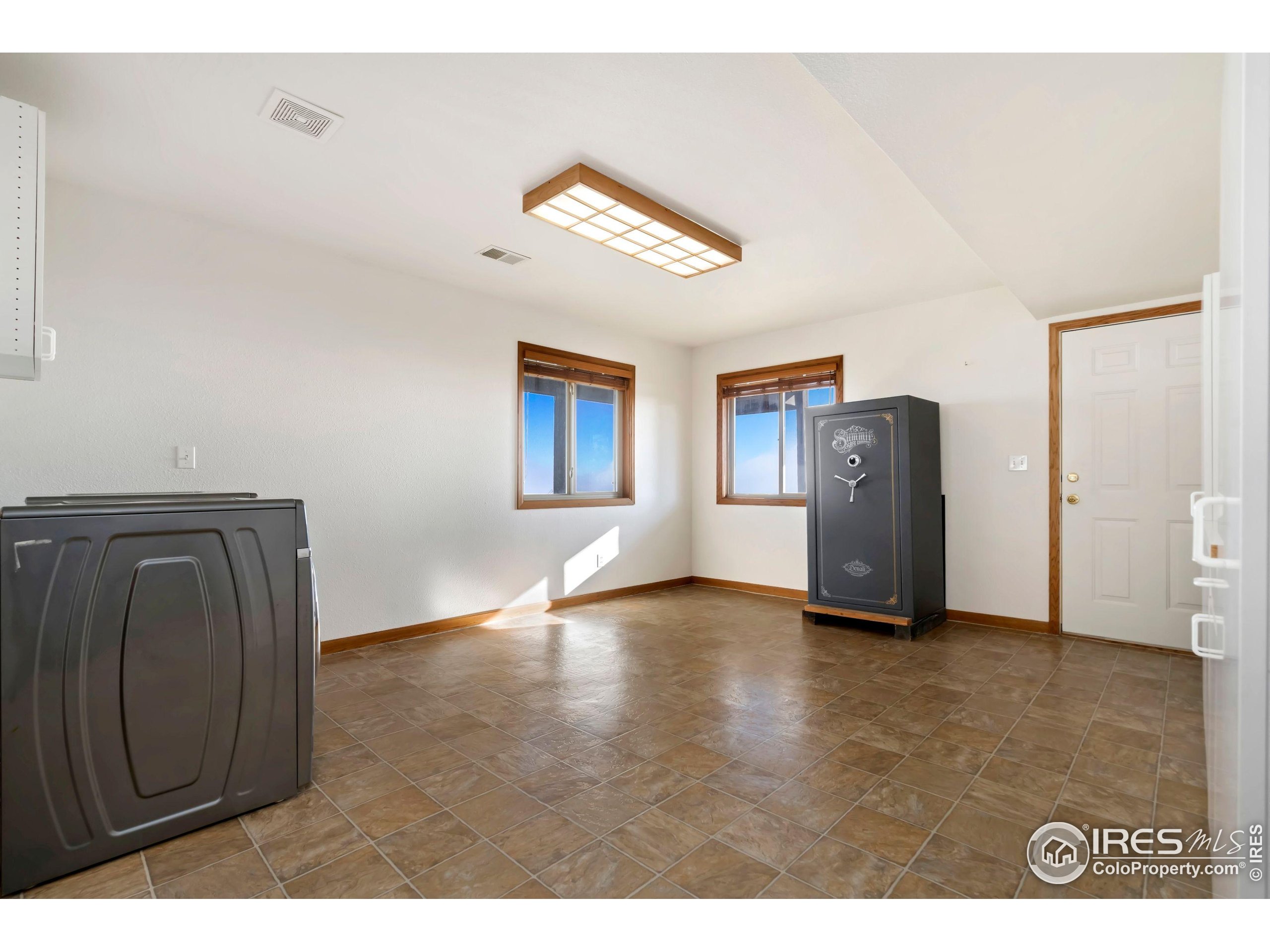 6508 Jackpine Drive Bellvue, CO 80512 - Photo 21 of 34