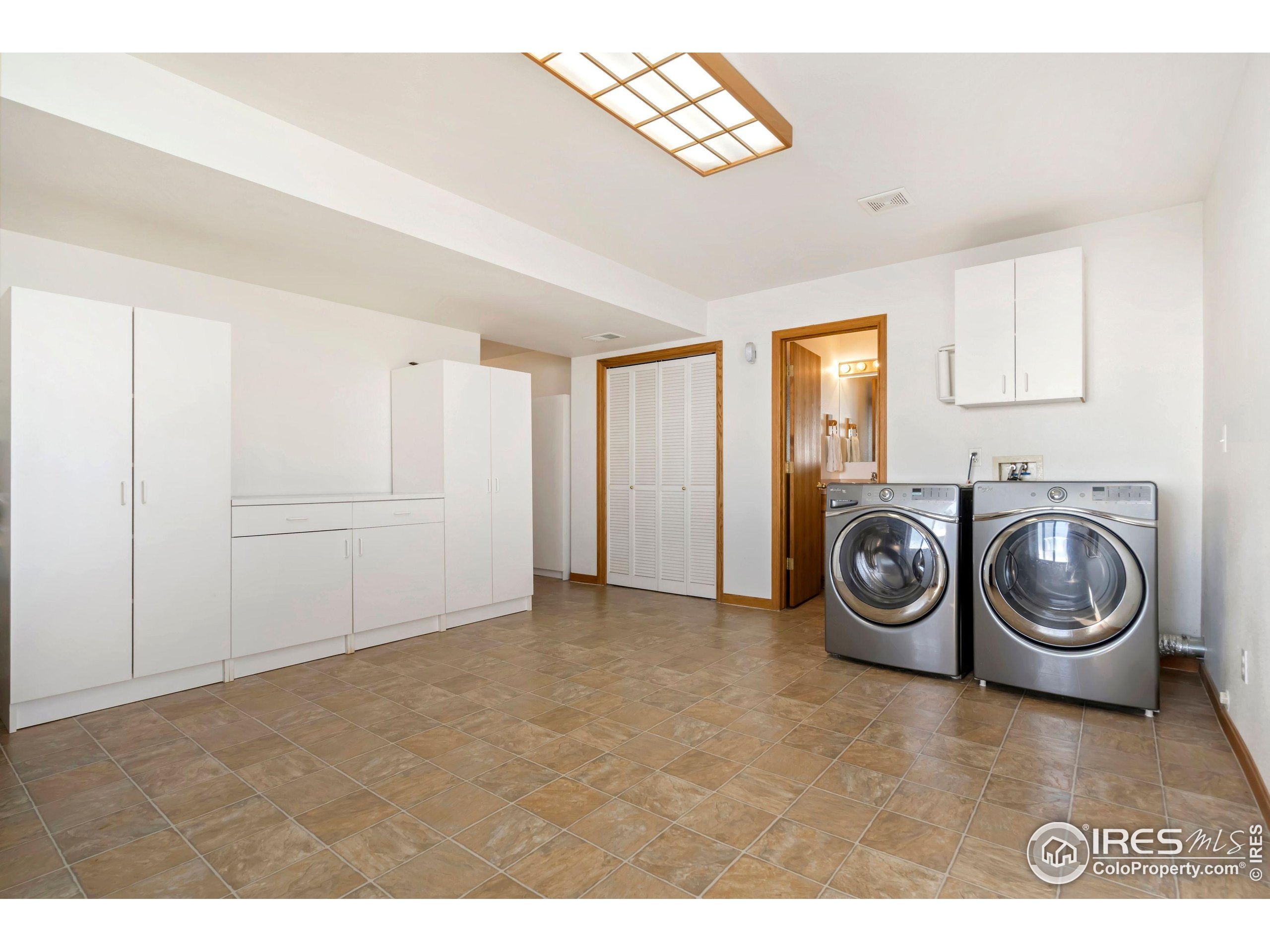 6508 Jackpine Drive Bellvue, CO 80512 - Photo 22 of 34