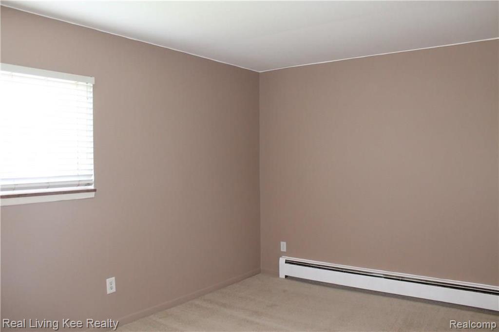 1097 Tienken Court, Unit 202 Rochester, MI 48306 - Photo 12 of 17