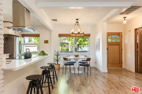 $1,175,000 | 13620 Sylvan Street, Valley Glen, CA 91401