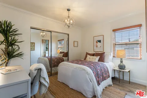 $1,175,000 | 13620 Sylvan Street, Valley Glen, CA 91401