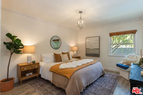 $1,175,000 | 13620 Sylvan Street, Valley Glen, CA 91401