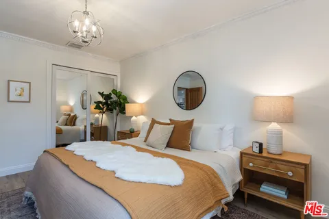 $1,175,000 | 13620 Sylvan Street, Valley Glen, CA 91401