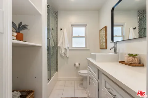 $1,175,000 | 13620 Sylvan Street, Valley Glen, CA 91401