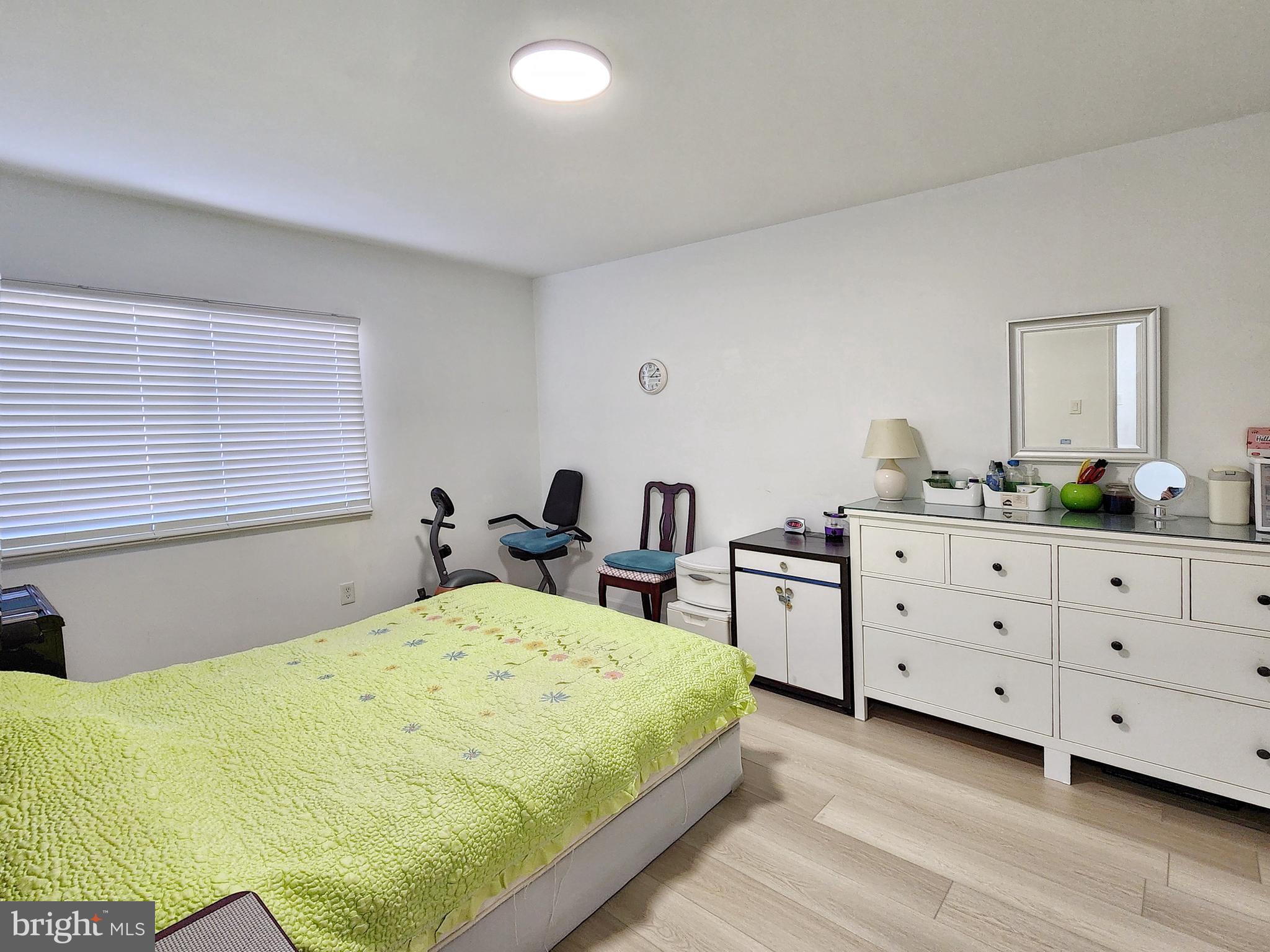 2901 Charing Cross Road, Unit 8 Falls Church, VA 22042 - Photo 27 of 40 a bedroom with a bed and a window