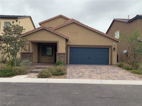 $2,195 | 8315 Cozumel Creek Court, Las Vegas, NV 89113