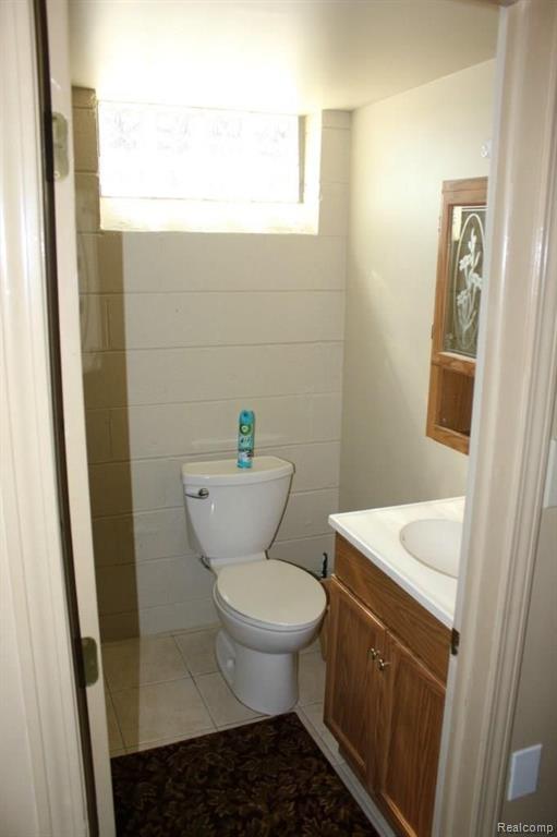 8458 Dale Center Line, MI 48015 - Photo 22 of 30