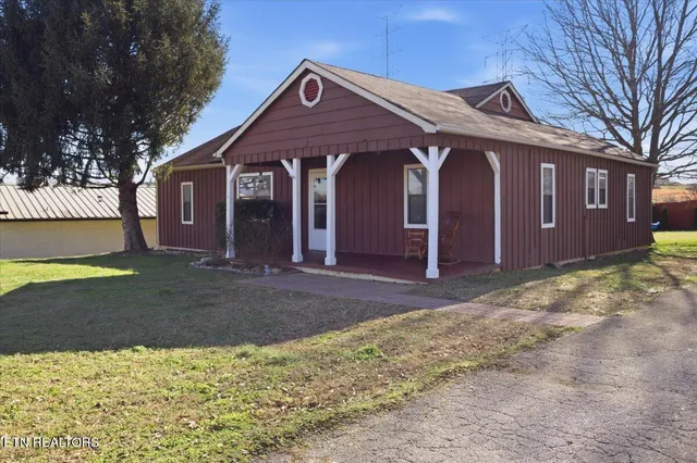 $247,500 | 1211 Foch Street, Maryville, TN 37801