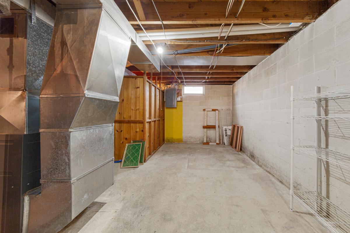 509 14th Avenue Southwest Austin, MN 55912 - Photo 28 of 33