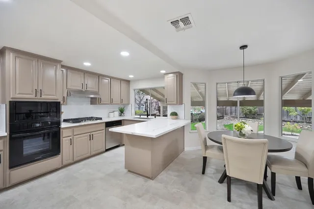 $865,000 | 122 Kennar Way, Folsom, CA 95630