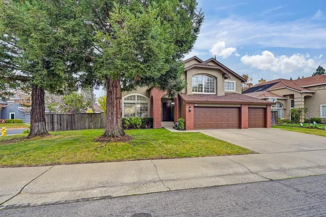 $865,000 | 122 Kennar Way, Folsom, CA 95630