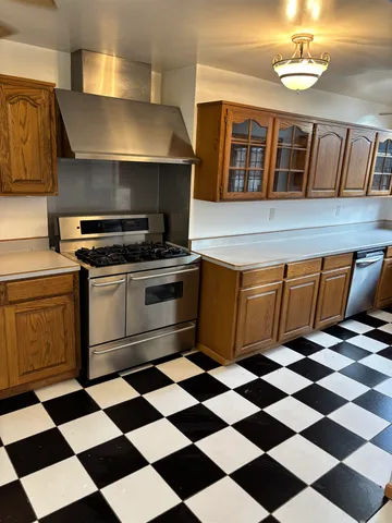 a black and white checkered floor with a black white checkered floor